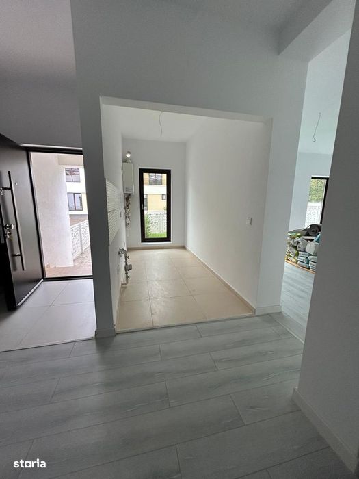 Apartament Cu 4 Camere/ Zona Gageni-Paulesti