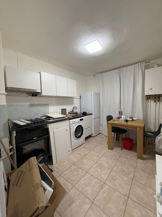 Garsoniera micro 14 confort 1 ( bucătărie / camera/ bai) Se vinde URGENT !!! MOBILAT