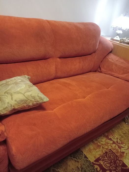 Диван двухместный