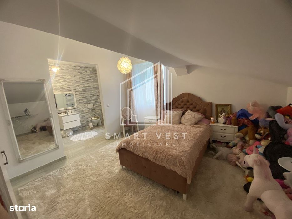 Apartament cu 4 camere | Etaj 1 | Zona ultracentrala.