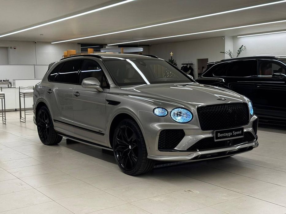 Bentley Bentayga MY2026
-