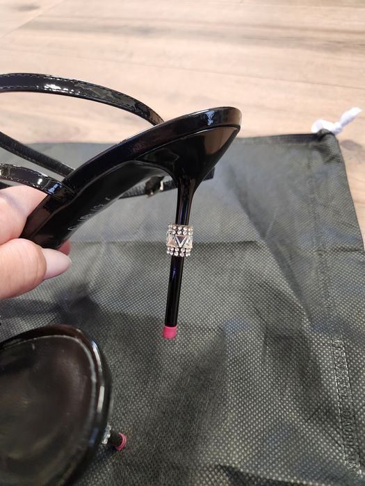 Pinko обувки на ток