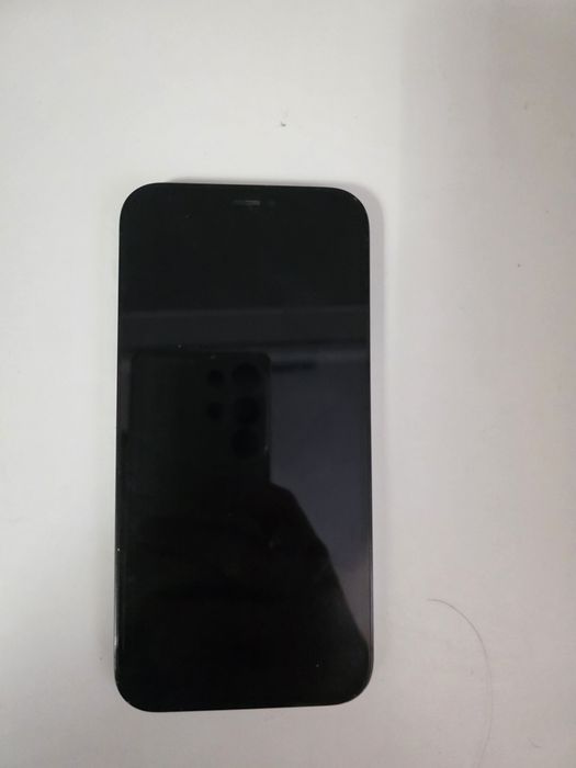 Iphone 12 Pro в перфектно състояние!
