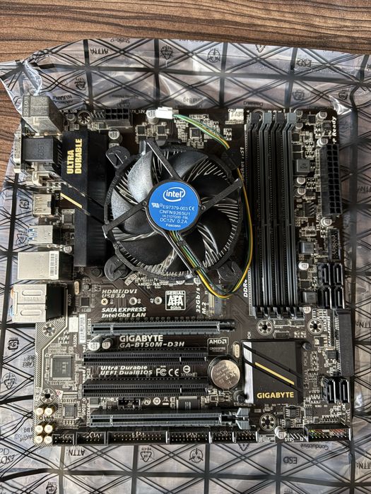 Комплект Gigabyte GA-B150M-D3H + Intel Core i5-6500 + кулер