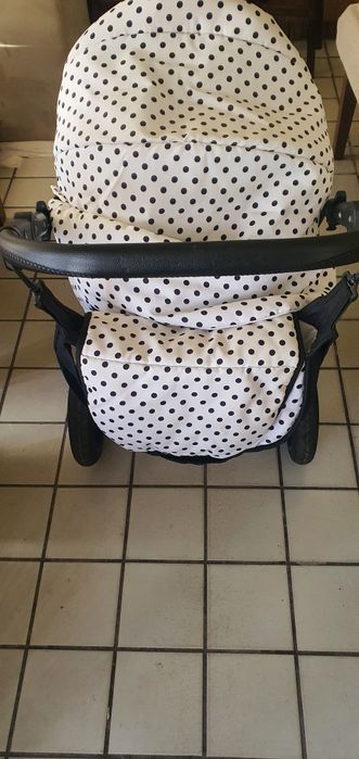 Бебешка количка Adbor