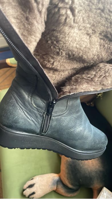 Обуви кожаные отличного качества