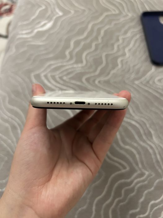 Продам iphone 11
