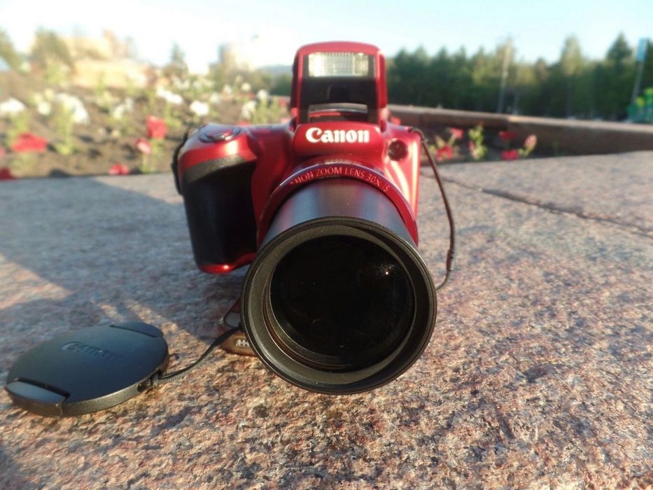 Профессиональная камера Canon PowerShot SX400 IS