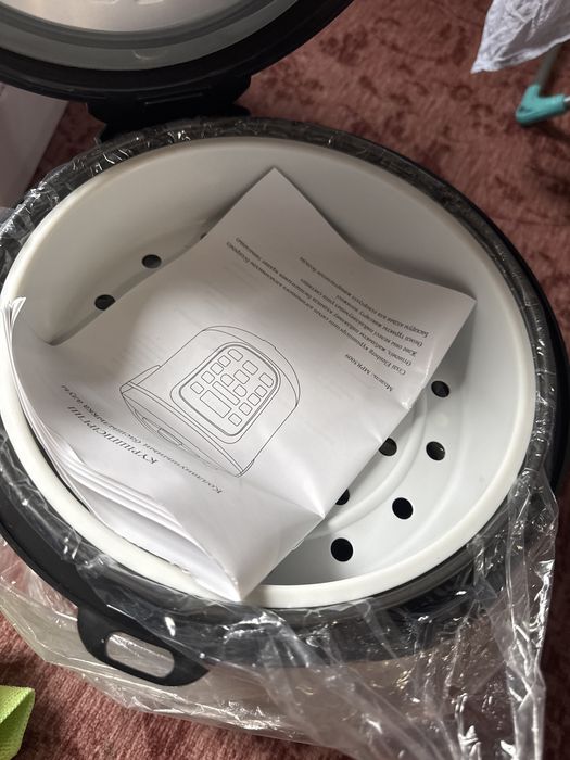 Мультиварка Elenberg