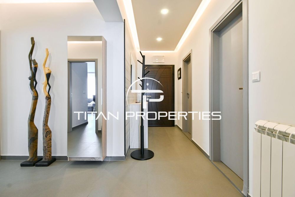 Дава се под наем Тристаен апартамент в София, Кръстова вада - 90 кв.м за 1000 € - Снимка #13