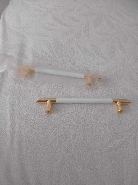 Мебелни дръжки  128mm