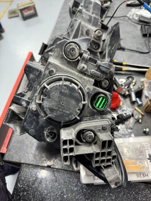 Фара на Элантру передняя