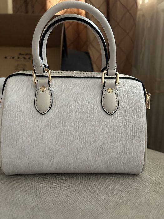 Geanta Coach mini rowan alba