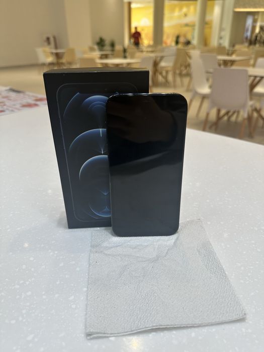 Продается Айфон 12 про