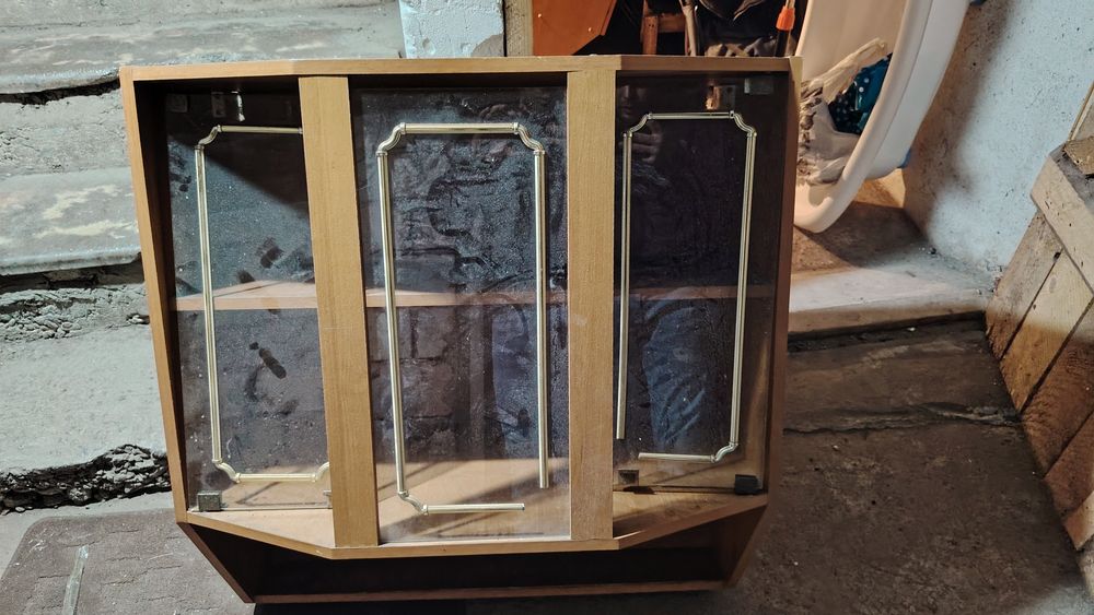 Doua corpuri de mobila de bucătărie