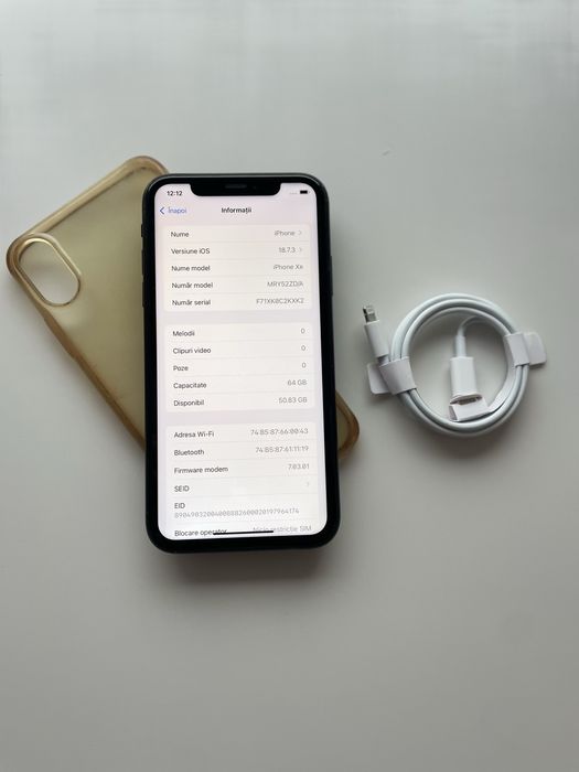 • Iphone XR •  BATERIE 92% •