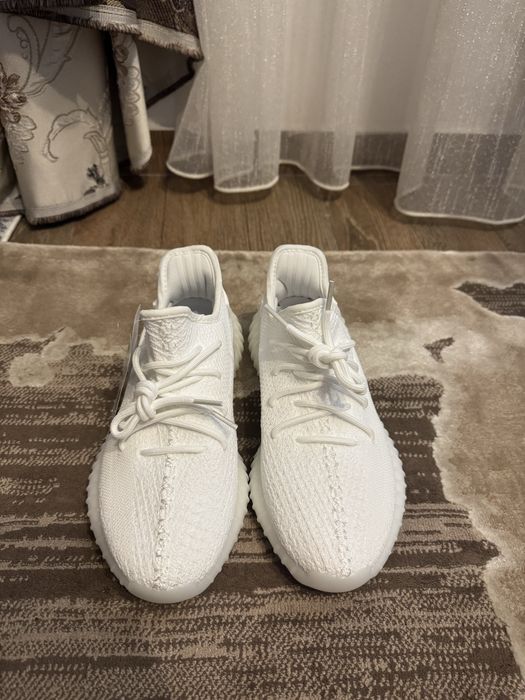 Adidas Yeezy 350 V2 Boost Cream White