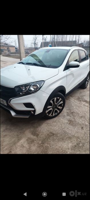 Lada xray cross oq rangda