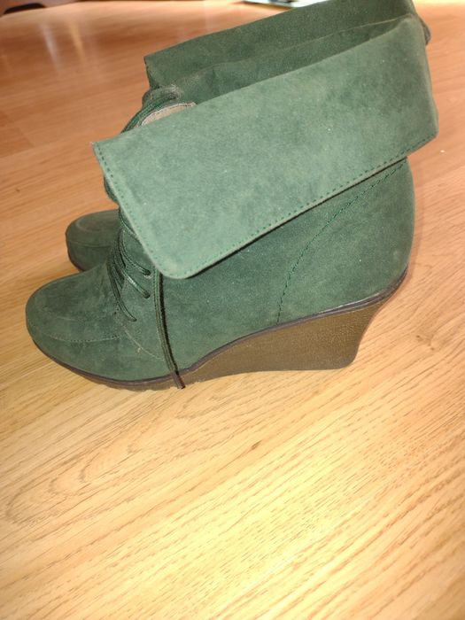 Botine verzi scurte!