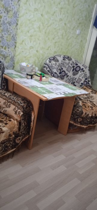 Продается  комп. столик