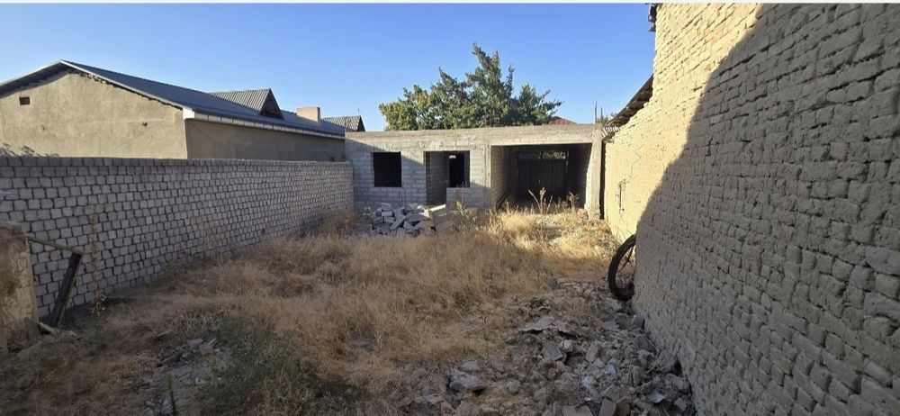 Уй Оазис кафе ропарасида