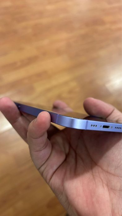 Продам айфон 12 цвет - сиреневый