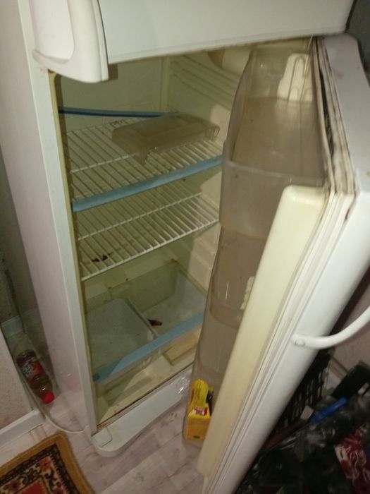 Холодильник индезит