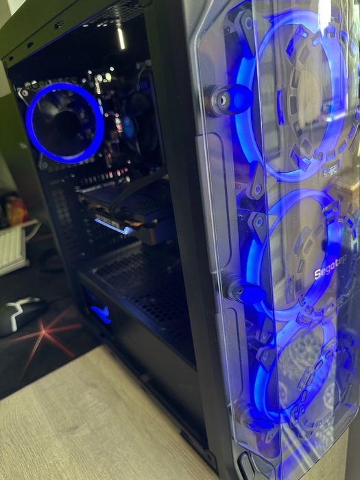 Настолен компютър