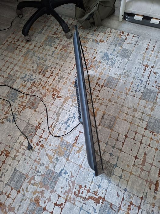 Телевизор Hisense(LEDN32D33)