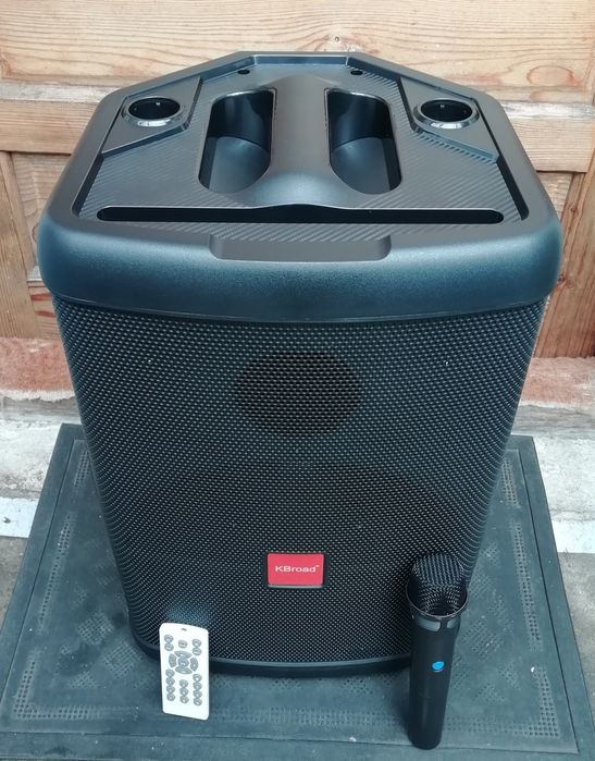 Boxa Bluetooth cu Acumulator Microfon Wireless