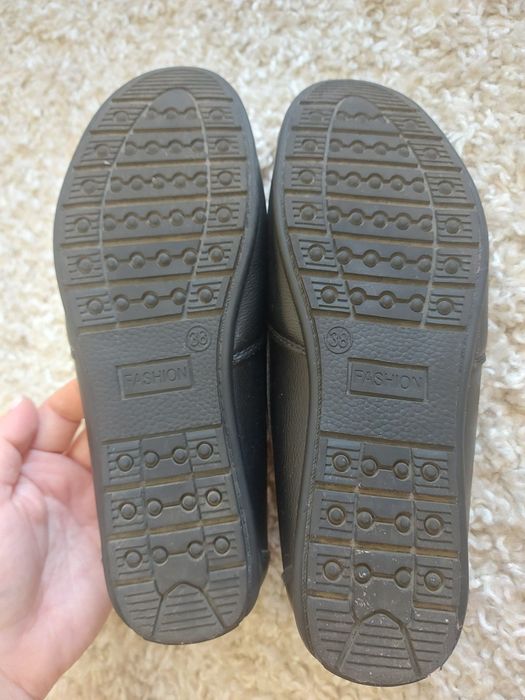 Ботиночки р.38 мальчику