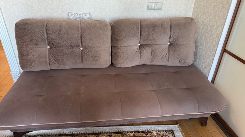Раскладной диван 2 местный
