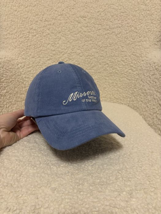 Шапка с козирка син/зелен джинс