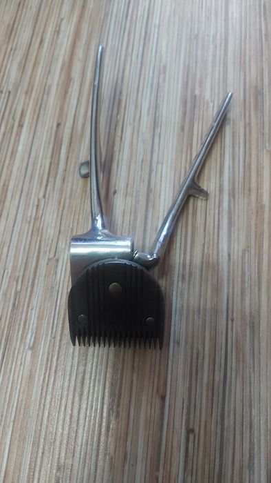 Машинка  для  стрижки