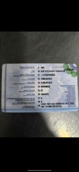 Tayota hiace Holati yaxshi guruza pasajirn metan va benzinda yuriydi