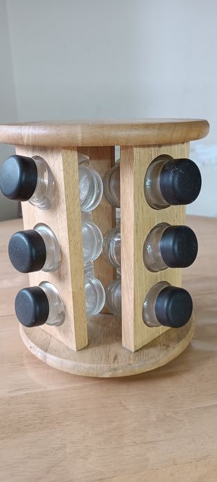 Набор для специй крутящейся