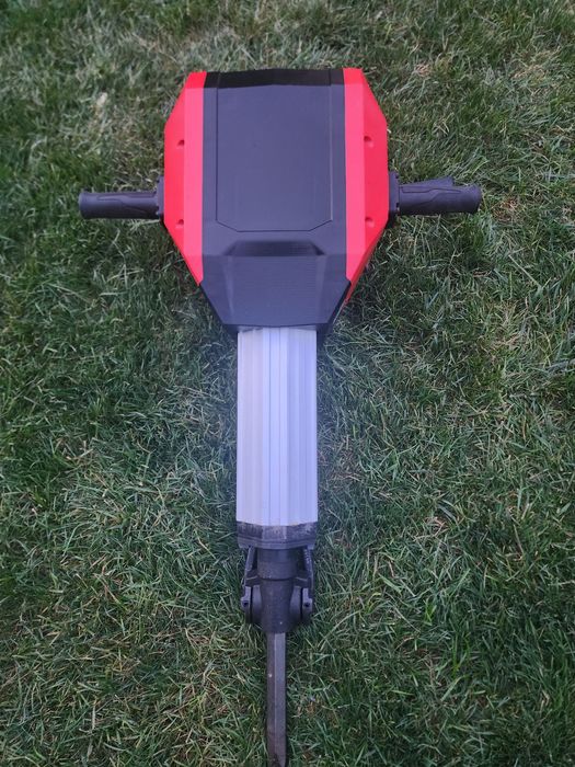 Vând scule profesionale milwaukee