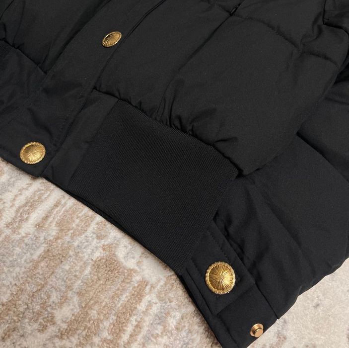 Продам новые куртки весенние