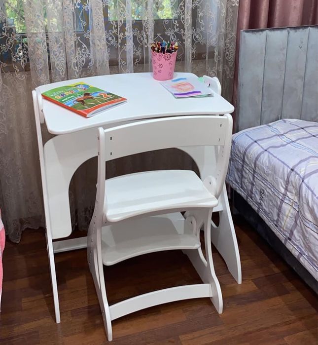 Парта. Растущая парта со стулом. Бесплатная доставка по стране