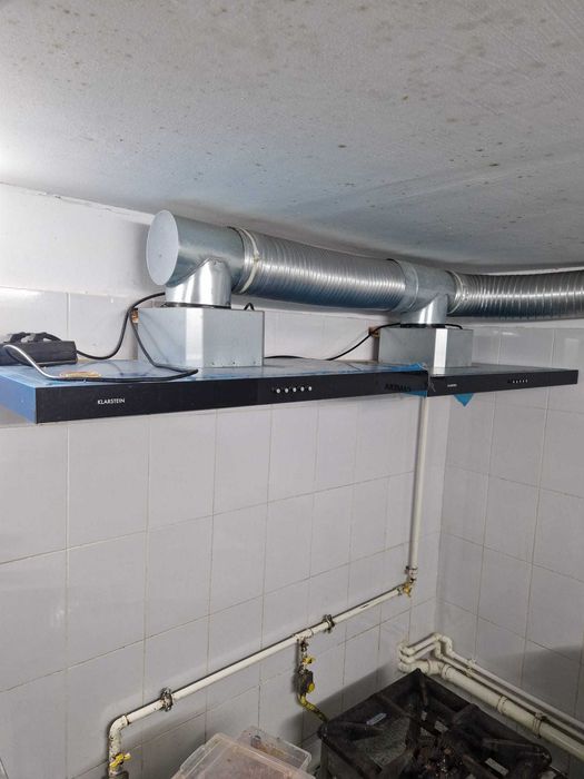 Mobilier inox bucătărie ( masa, chiuveta, raft, hota) - pret/ pachet