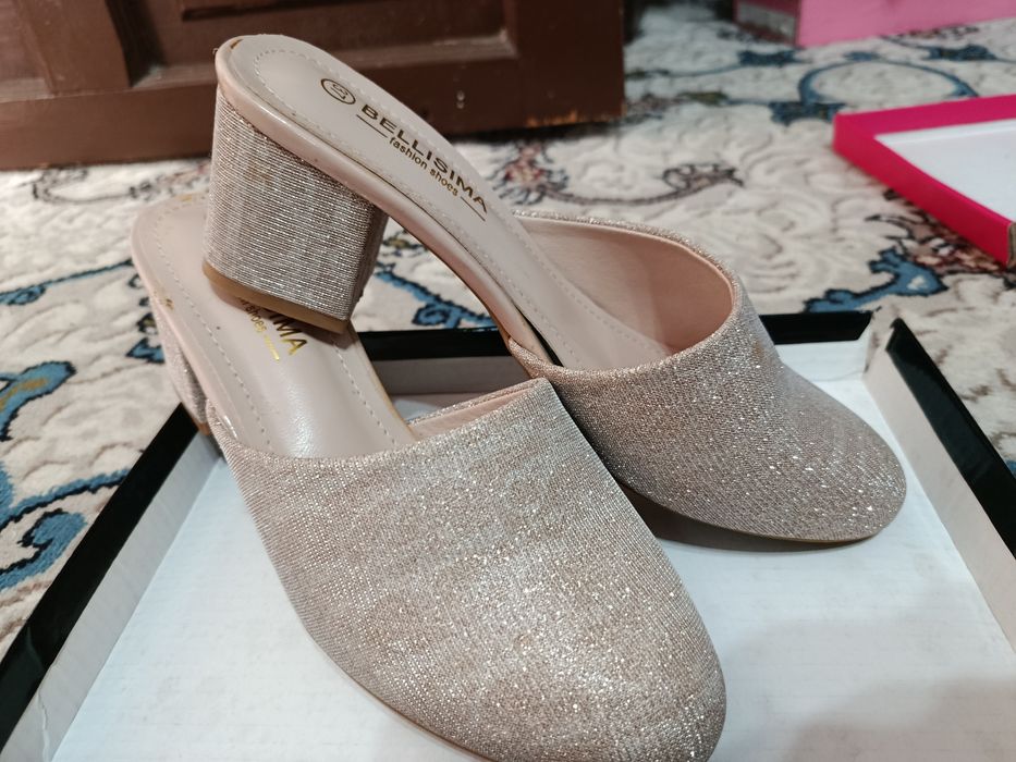 Обувь сотилади келишилган нархда