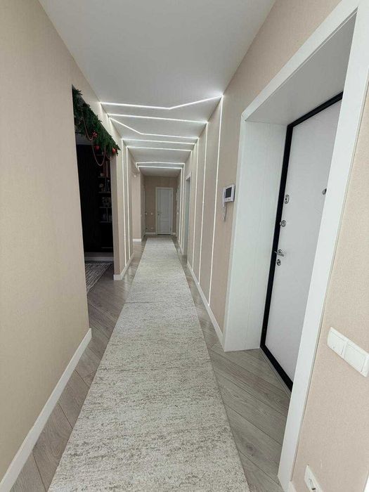 Продам 3- комн квартиру в районе ДБ Северный