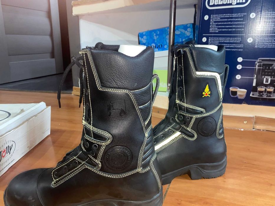 Bocanci pompieri Jolly