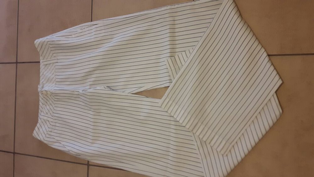 Jacheta si pantalon