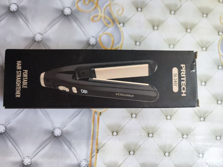 Дорожный утюжок для волос