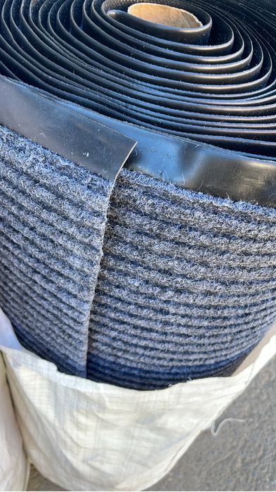 Ковралин антисколзяющий поркритие