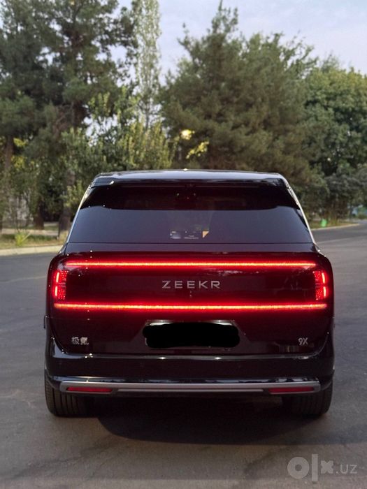 Zeekr X9 Hyper 2026