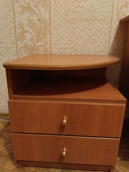 Спальный гарнитур