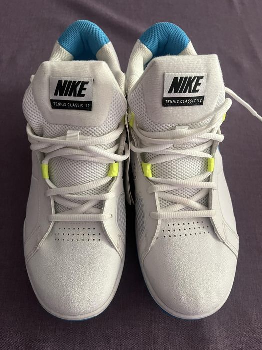 Маратонки NIKE и ADIDAS