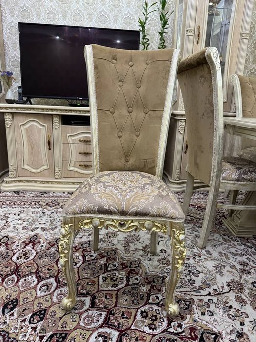 Классические столь и стулья